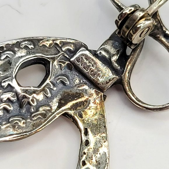 Sterling Silver Theatrical Masks Pin Brooch Ribbon Marked Ct561 - Picture 6 of 6